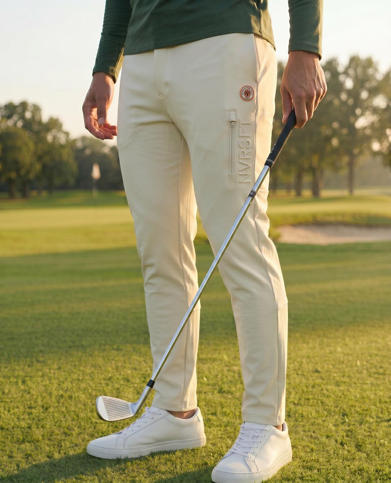 Active Golf NVRSFT Sport pantalón Meta Twill Stretch crema vista frontal — ropa golf México