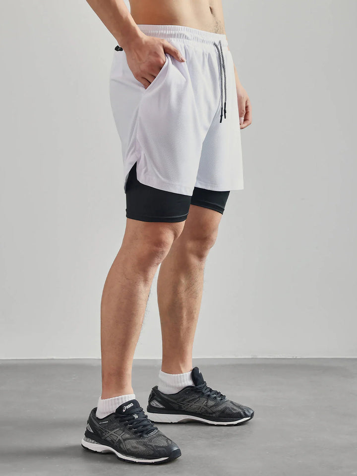 Short Atlético 2 en 1 de 7" con Bolsillos Forrados y Malla Stretch Kinetic - NVRSFT®