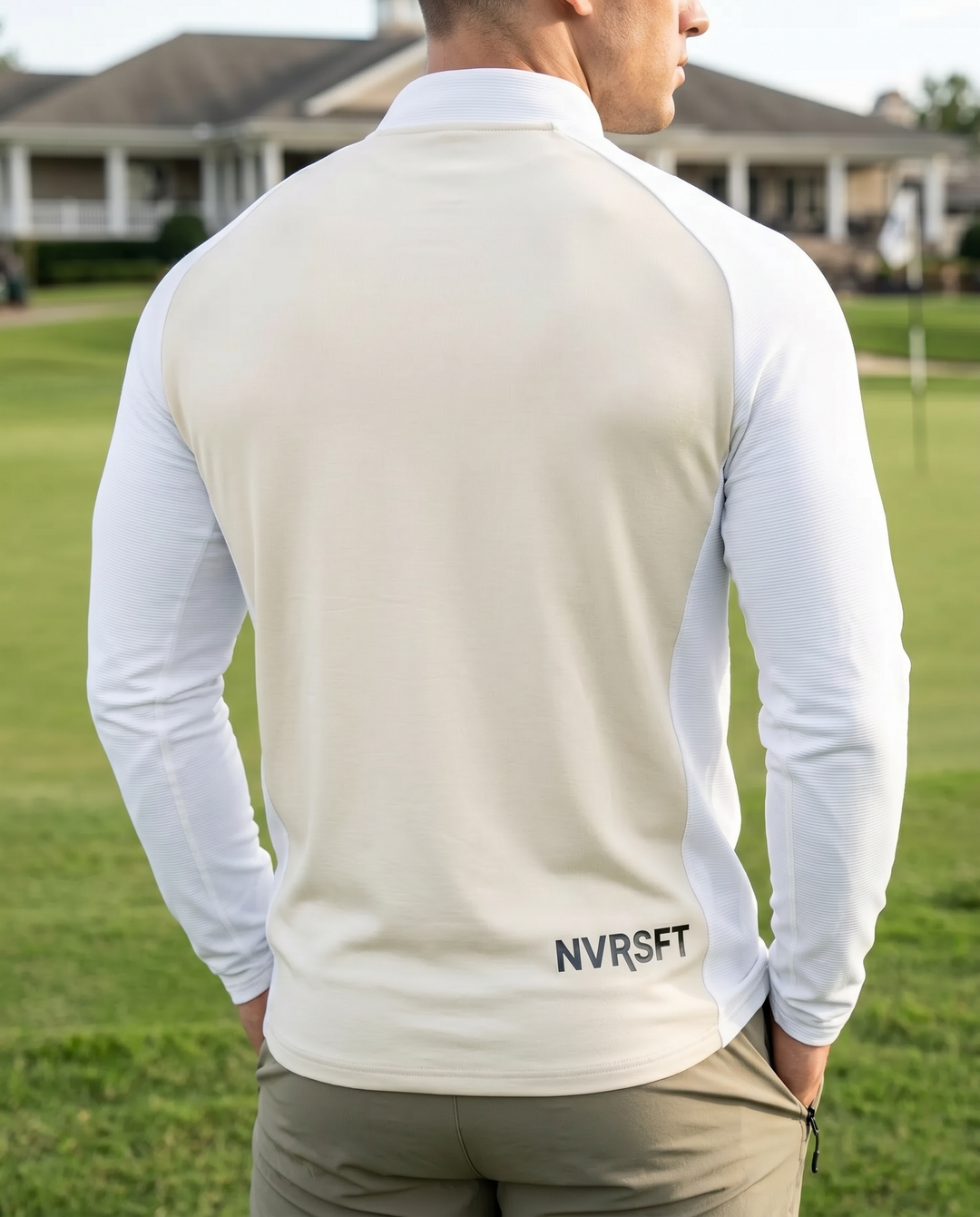 Sudadera de manga larga con cierre quarter zip y corte en hombros - NVRSFT®
