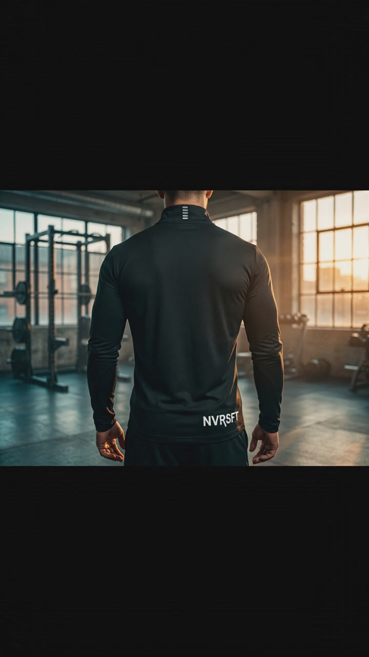 Sudadera Performance de Manga Larga con cierre mediano crema y elementos reflectantes - NVRSFT®